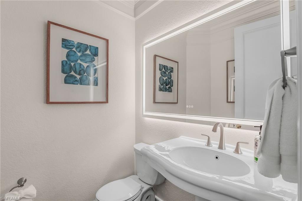 EDGEWATER - Residential