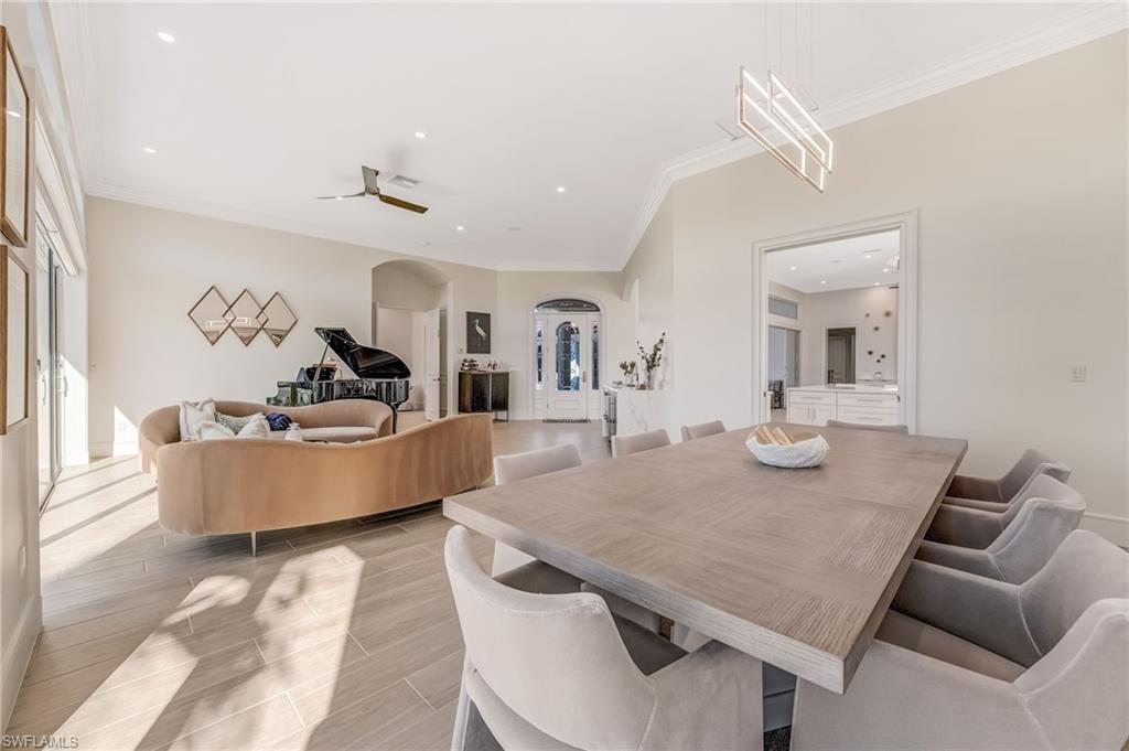 EDGEWATER - Residential