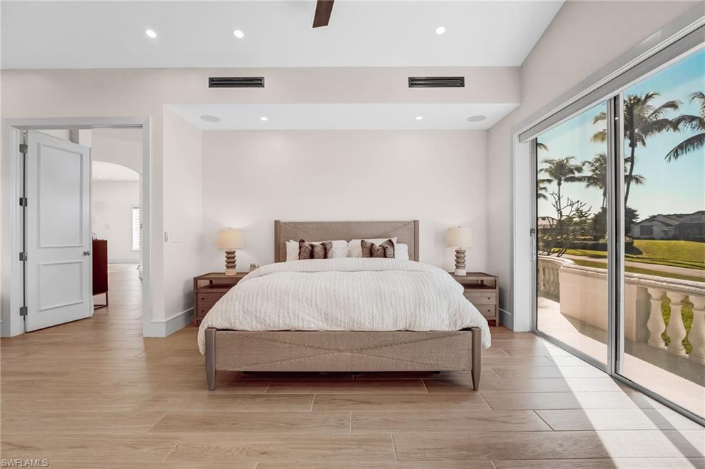 EDGEWATER - Residential