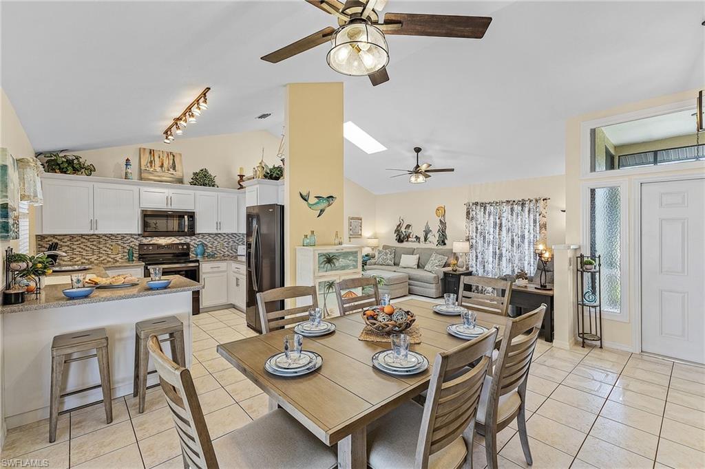 CAPE CORAL - Residential Lease