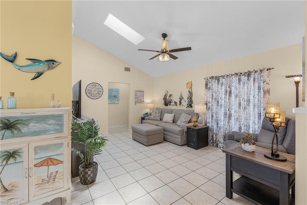 CAPE CORAL - Residential Lease