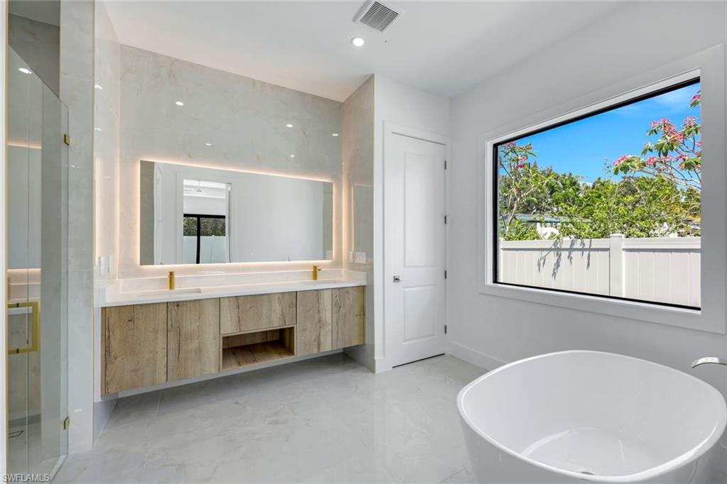 TRAIL TERRACE - Residential