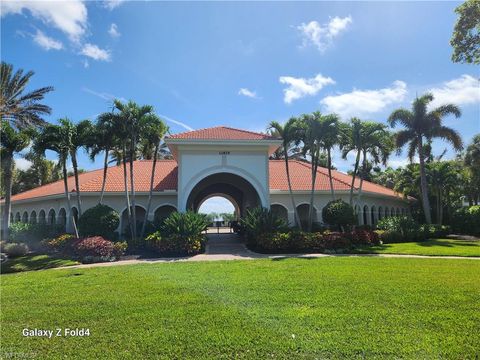 A home in NAPLES