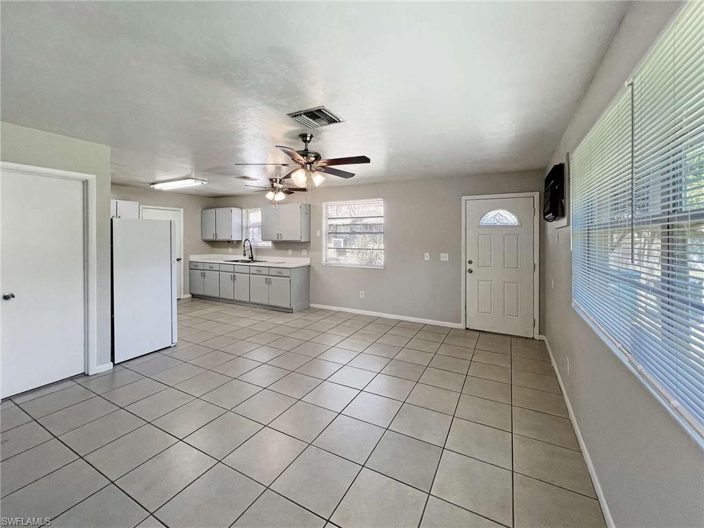 HEITMANS - Residential Lease