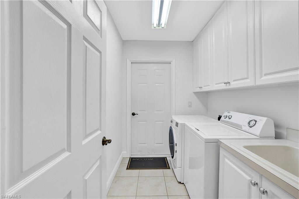 BELL TOWER PARK - Residential