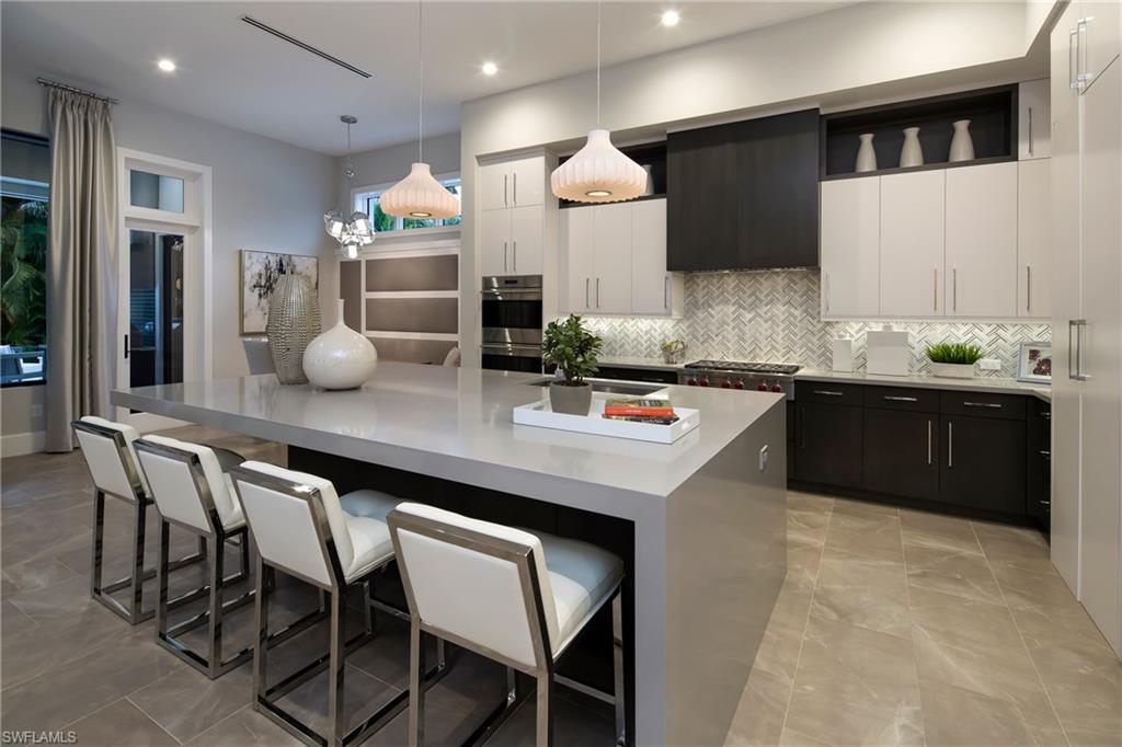 MOORINGS - Residential