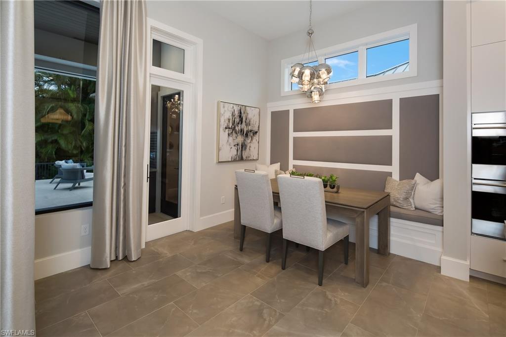 MOORINGS - Residential