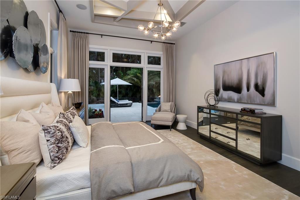 MOORINGS - Residential