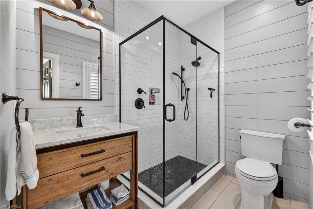 ANCHORS AWEIGH - Residential