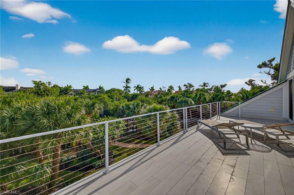 ANCHORS AWEIGH - Residential