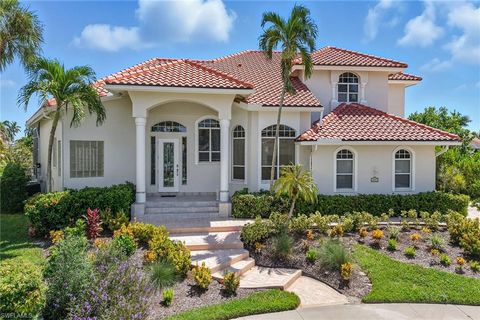 859 Wintergreen CT MARCO ISLAND FL 34145