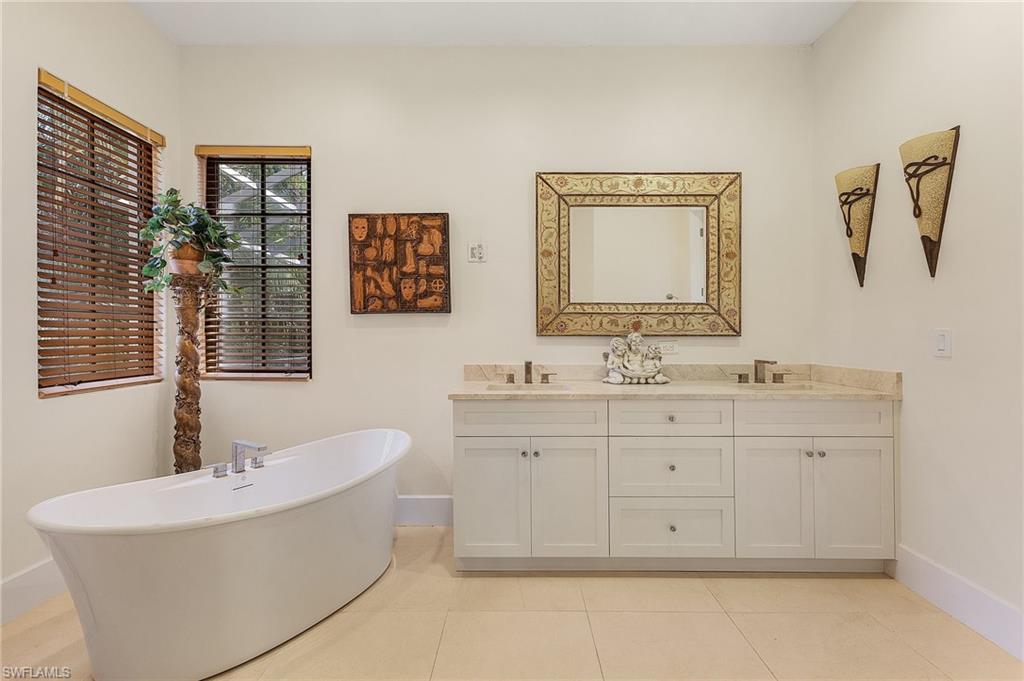 MOORINGS - Residential