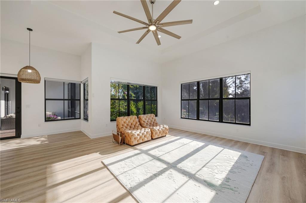 MAPLE RIDGE - Residential