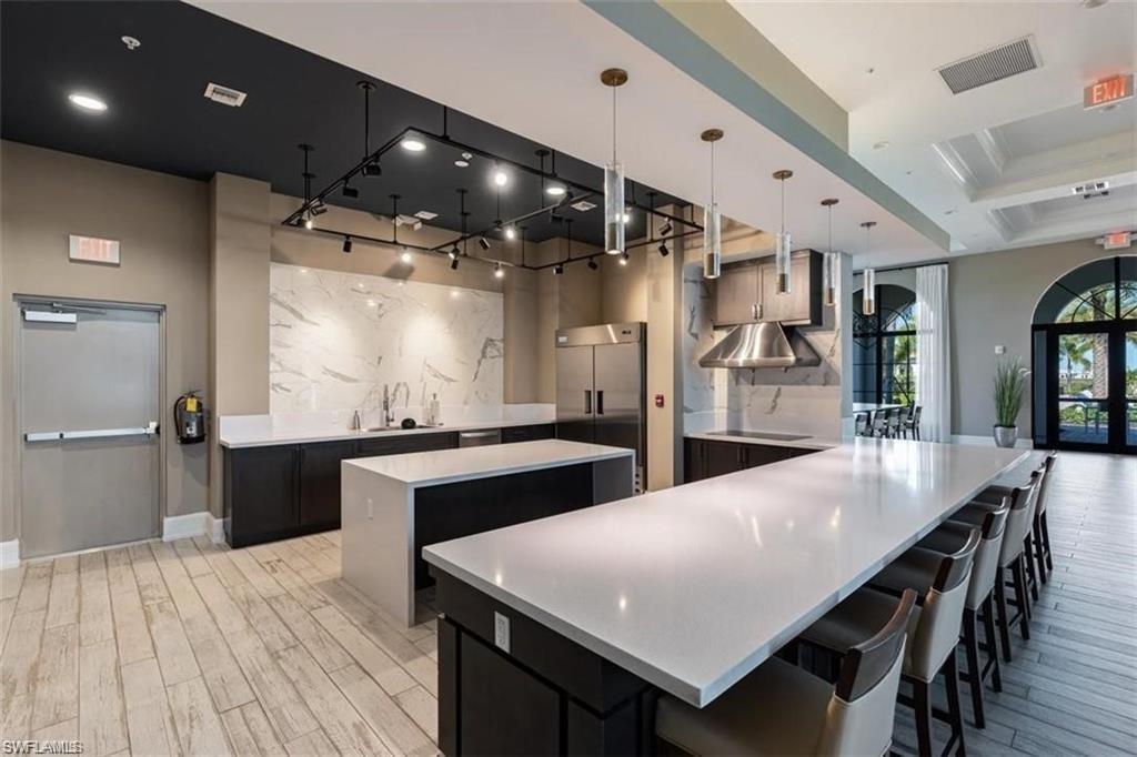 MAPLE RIDGE - Residential