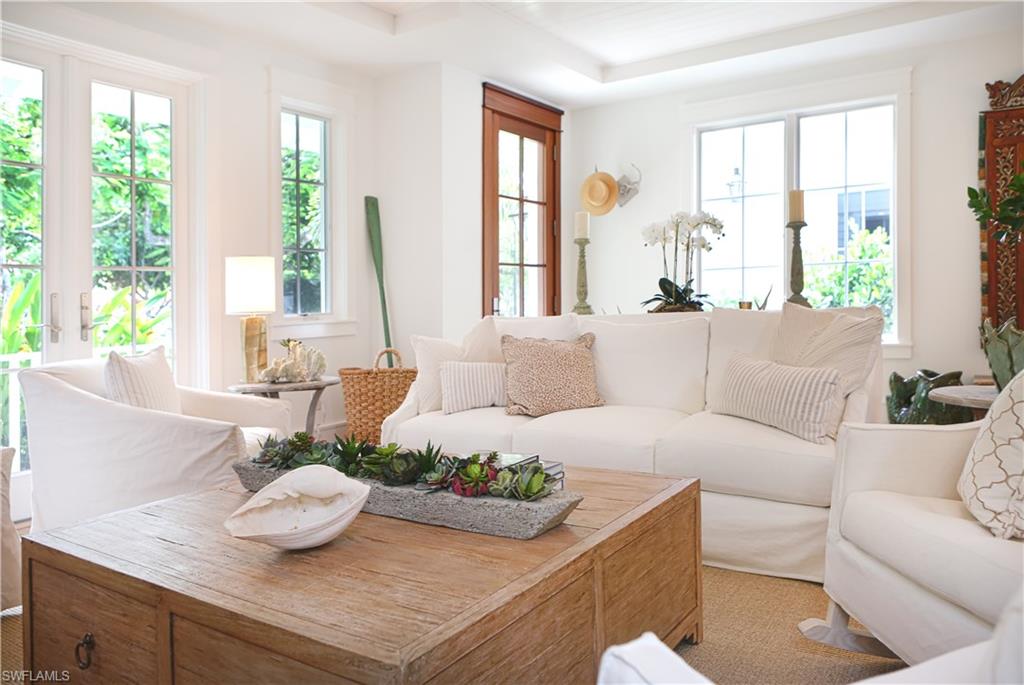 OLDE NAPLES - Residential