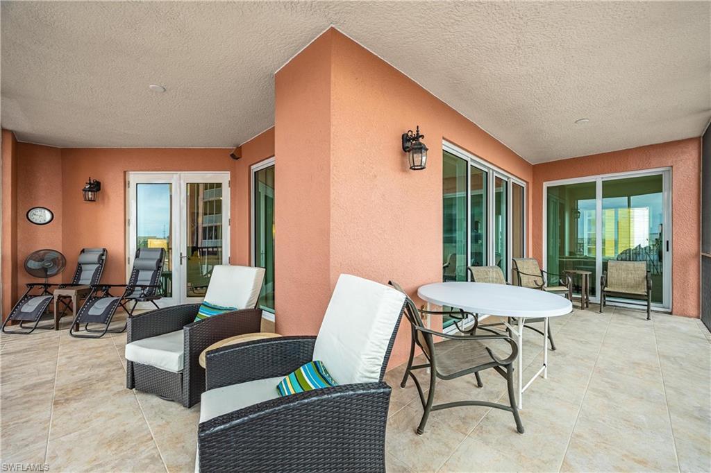 ST. TROPEZ - Residential Lease