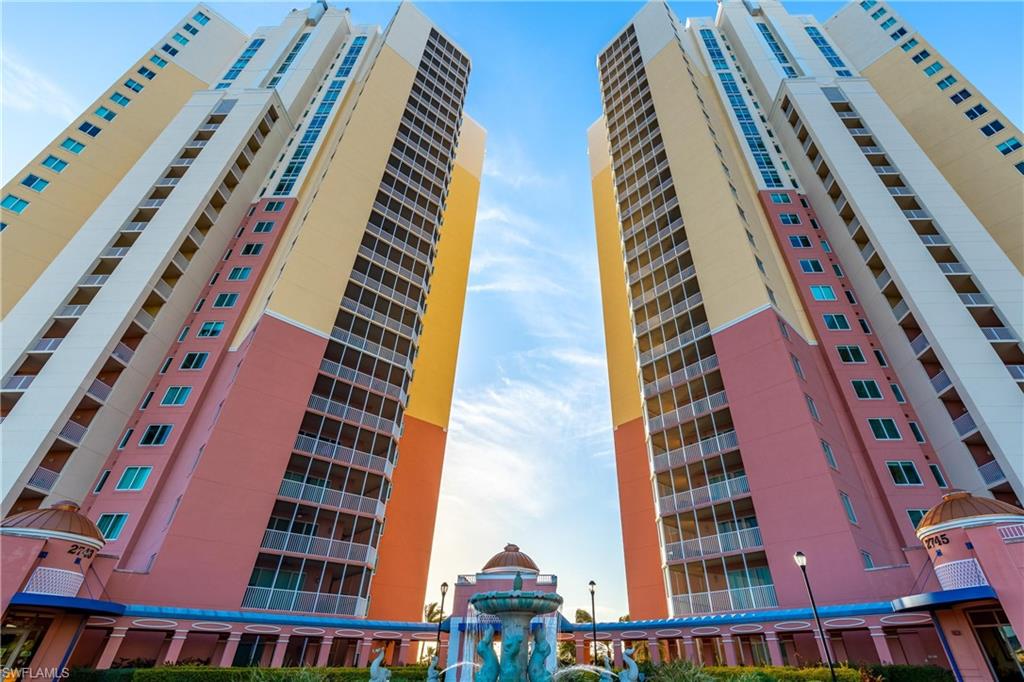 ST. TROPEZ - Residential Lease