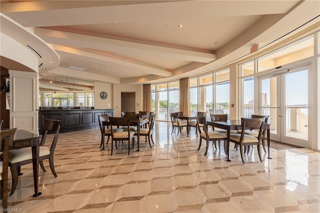 ST. TROPEZ - Residential Lease