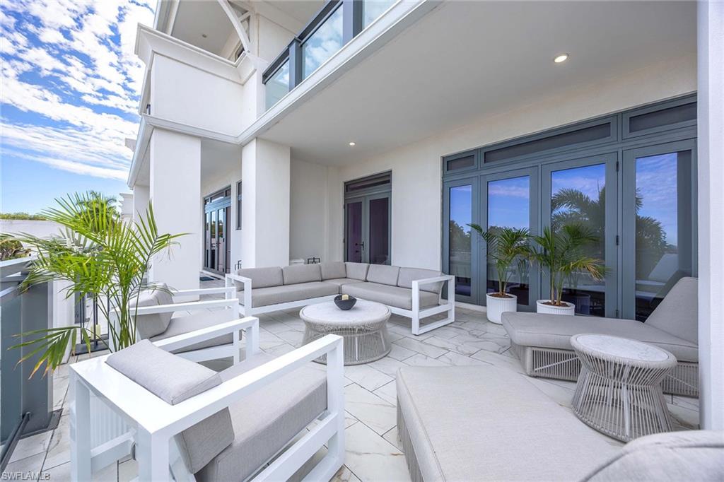 OLDE NAPLES - Residential