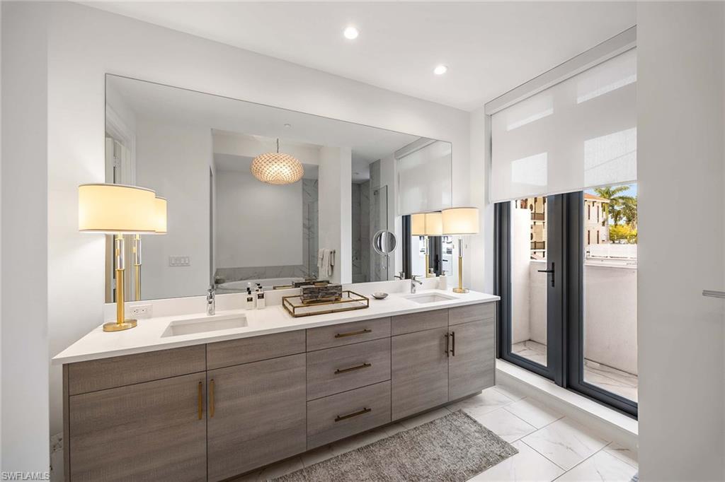 OLDE NAPLES - Residential