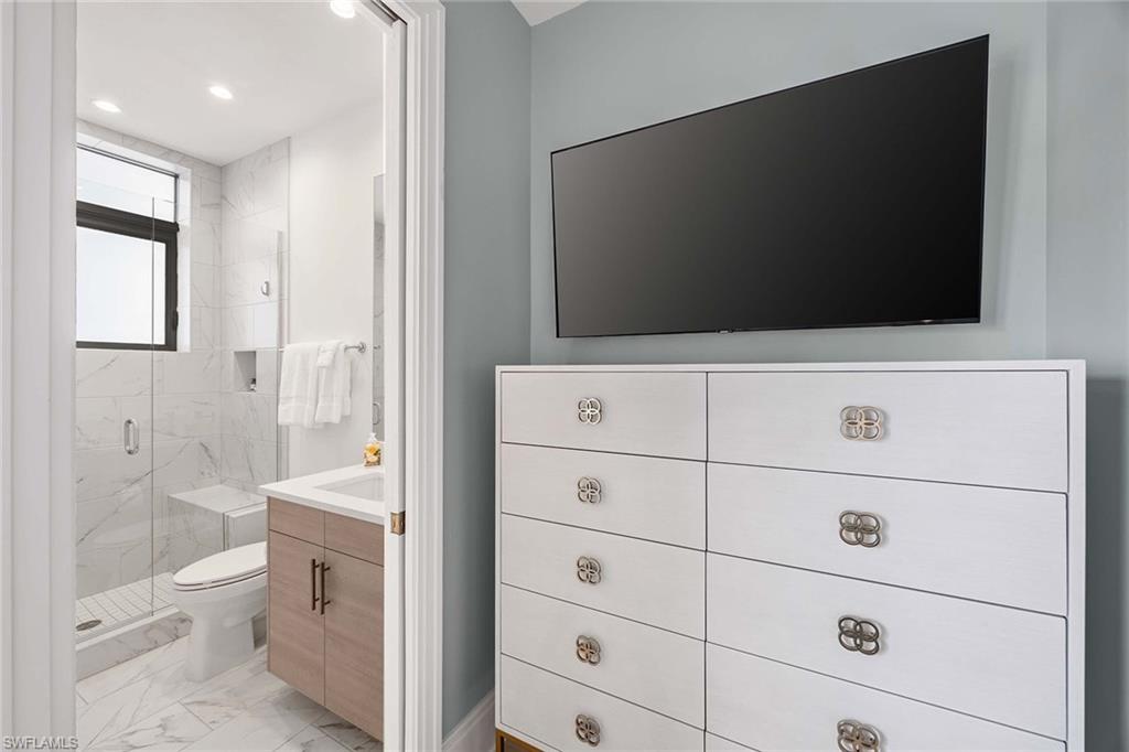 OLDE NAPLES - Residential