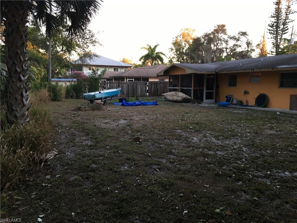 IMPERIAL SHORES - Residential