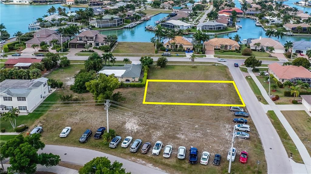 MARCO ISLAND - Land