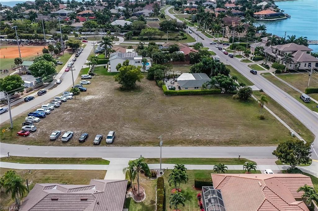 MARCO ISLAND - Land
