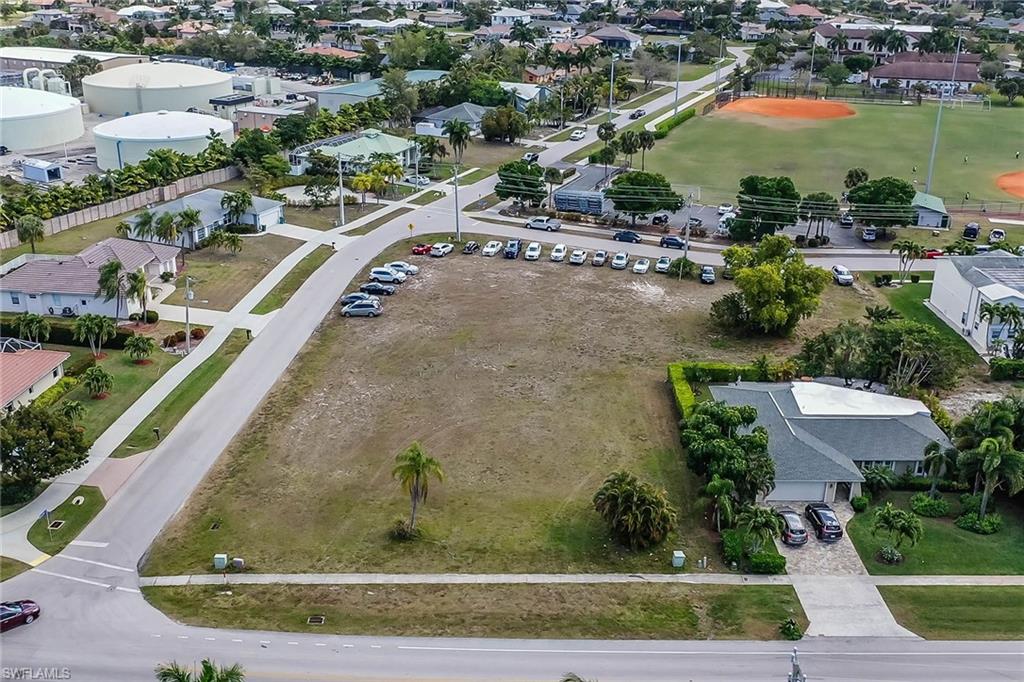 MARCO ISLAND - Land