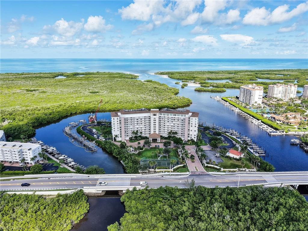 MARINA BAY CLUB OF NAPLES - Residential Lease