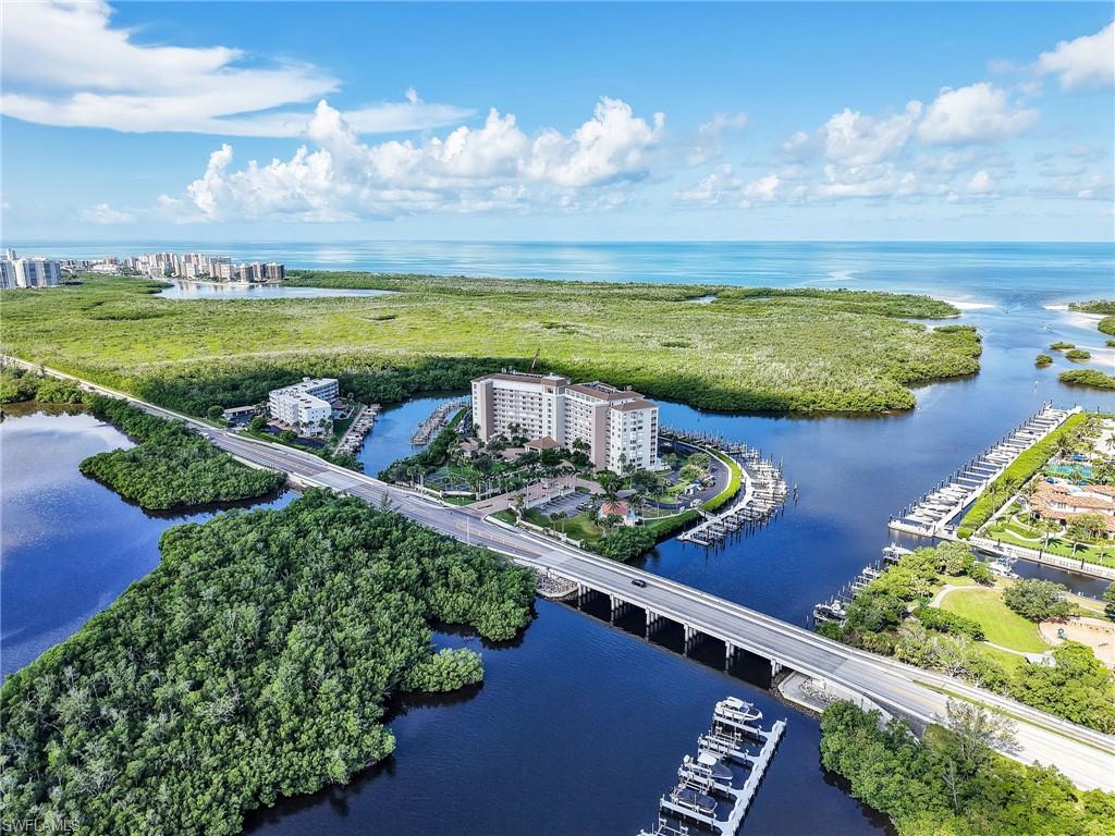 MARINA BAY CLUB OF NAPLES - Residential Lease