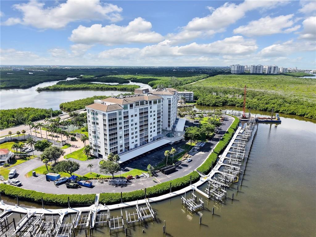 MARINA BAY CLUB OF NAPLES - Residential Lease