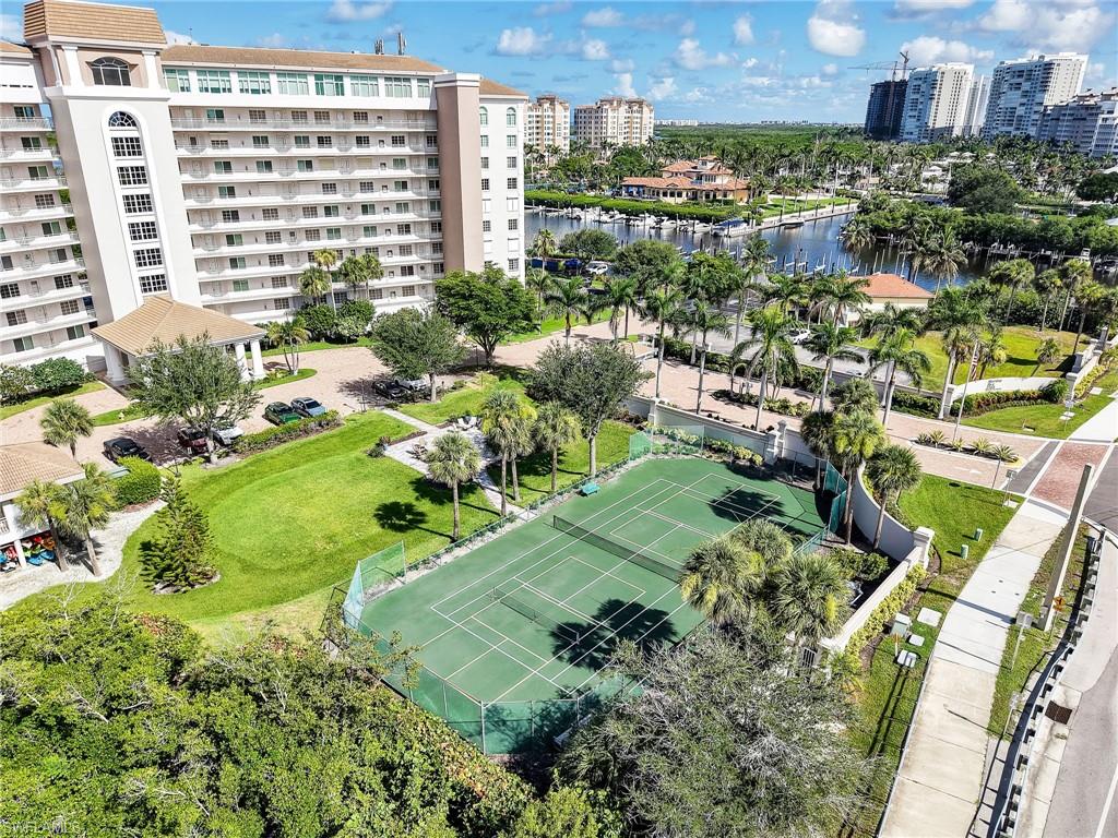 MARINA BAY CLUB OF NAPLES - Residential Lease