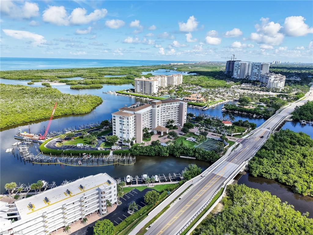 MARINA BAY CLUB OF NAPLES - Residential Lease