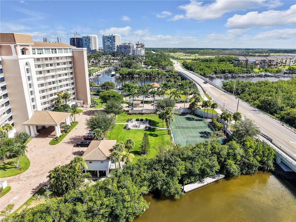 MARINA BAY CLUB OF NAPLES - Residential Lease