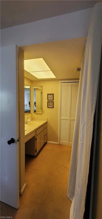 VERANDA CONDO - Residential