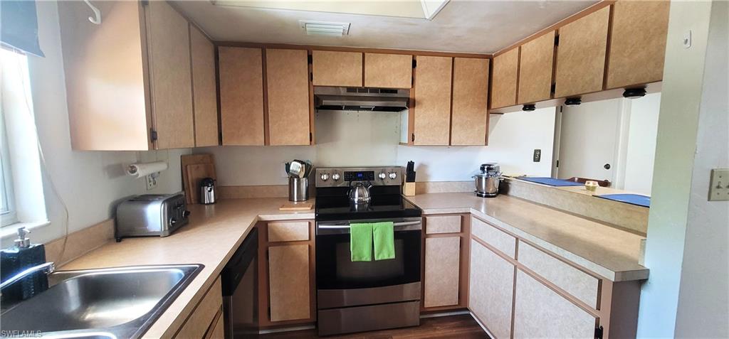 VERANDA CONDO - Residential