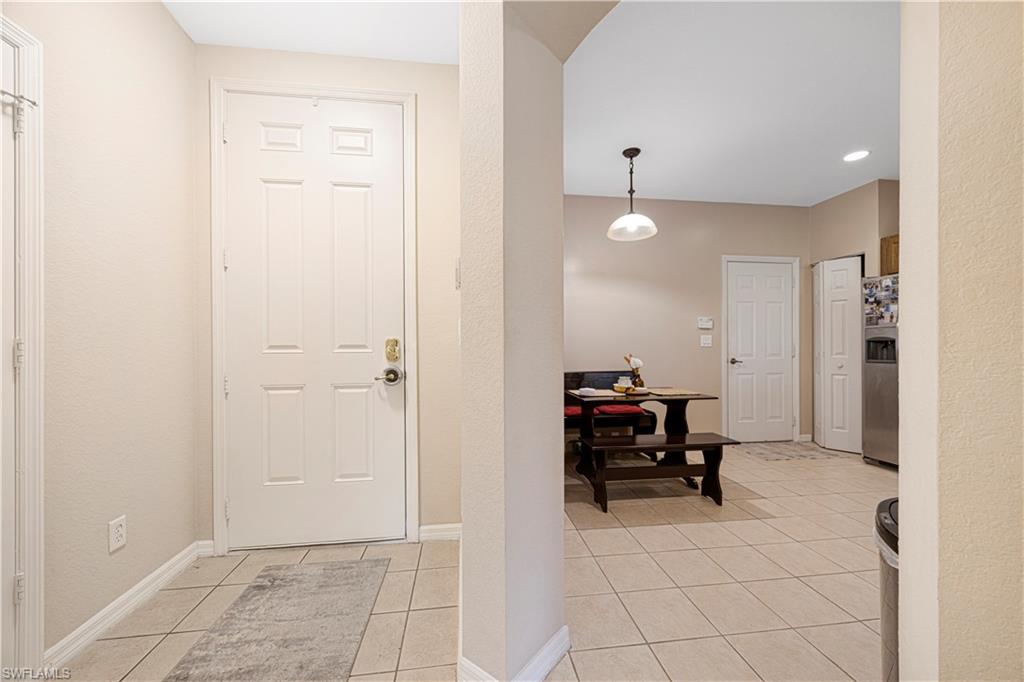 COLONNADE AT FORUM - Residential Lease