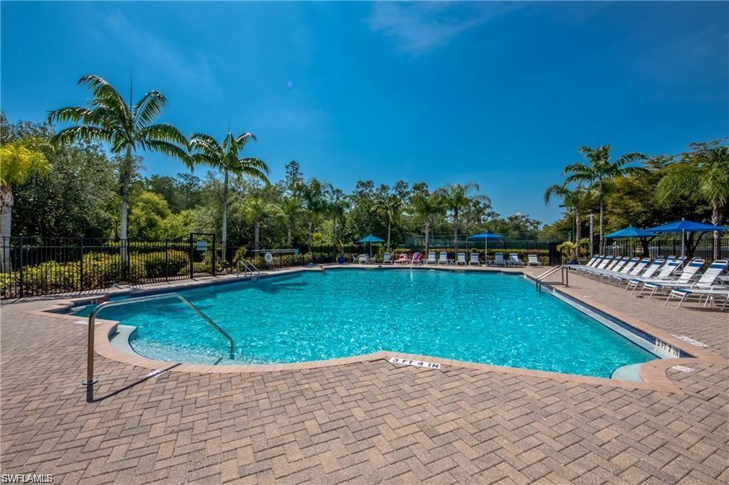 COLONNADE AT FORUM - Residential Lease