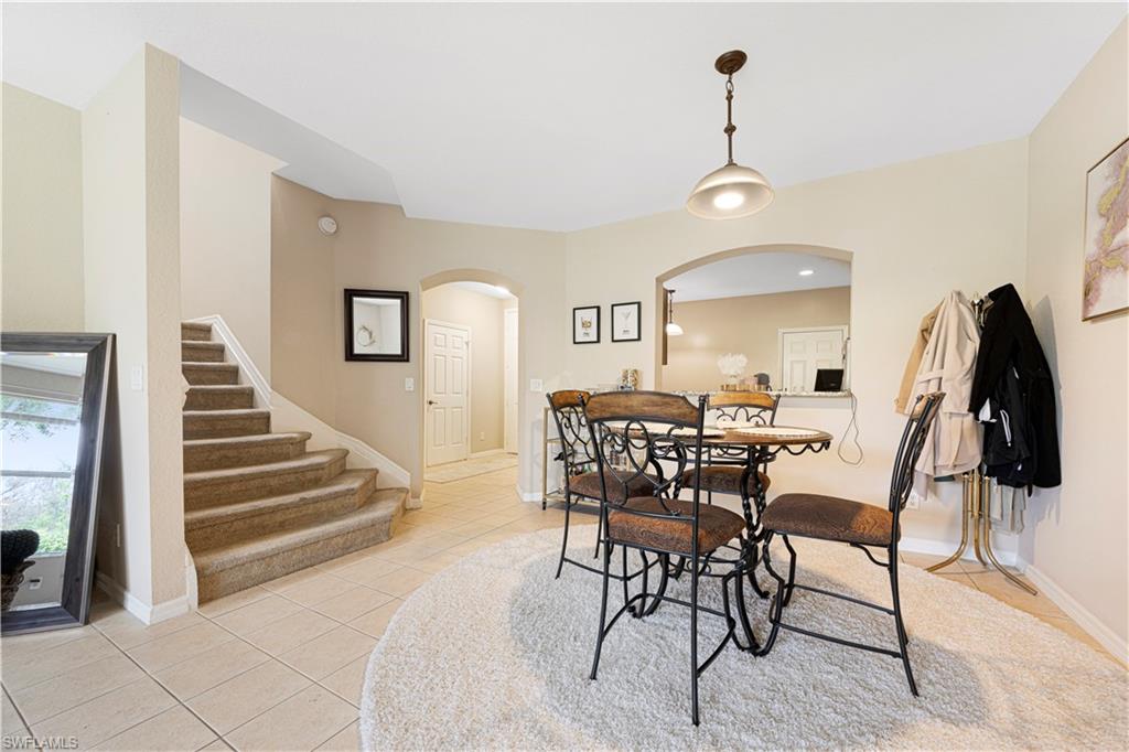 COLONNADE AT FORUM - Residential Lease