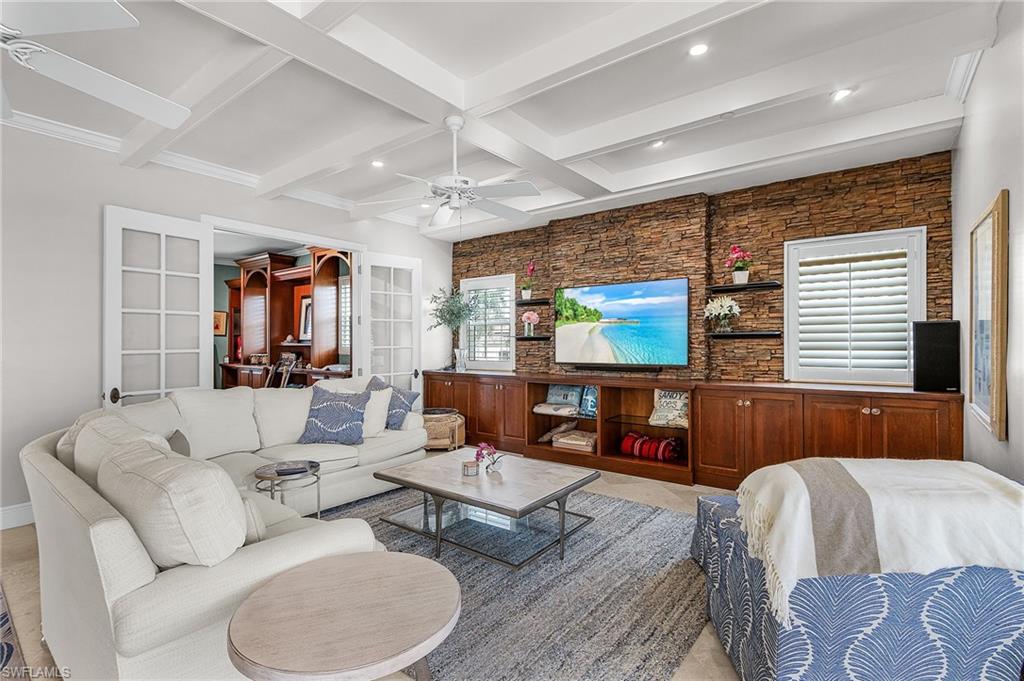 INTRACOASTAL HARBOUR - Residential