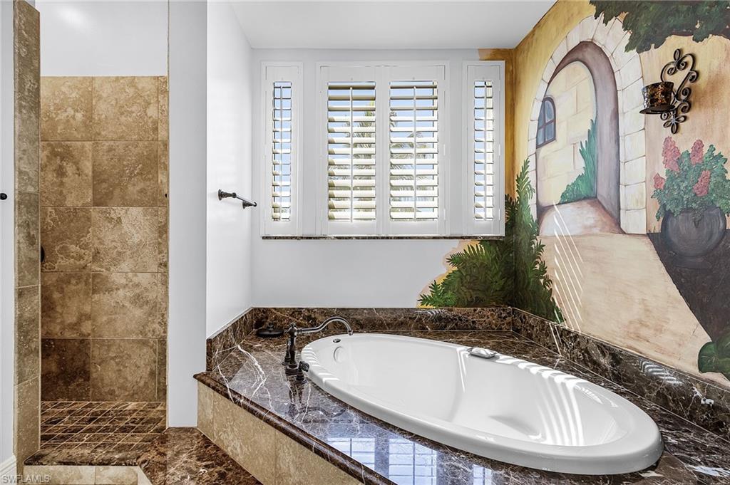 INTRACOASTAL HARBOUR - Residential