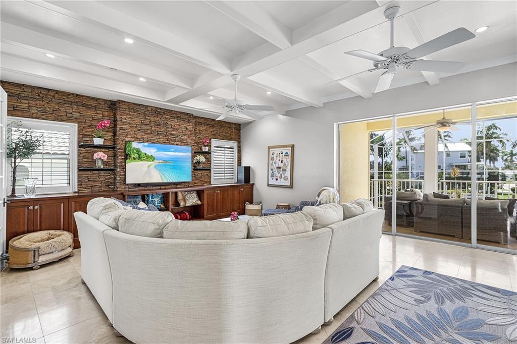 INTRACOASTAL HARBOUR - Residential