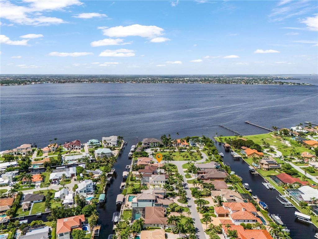 INTRACOASTAL HARBOUR - Residential