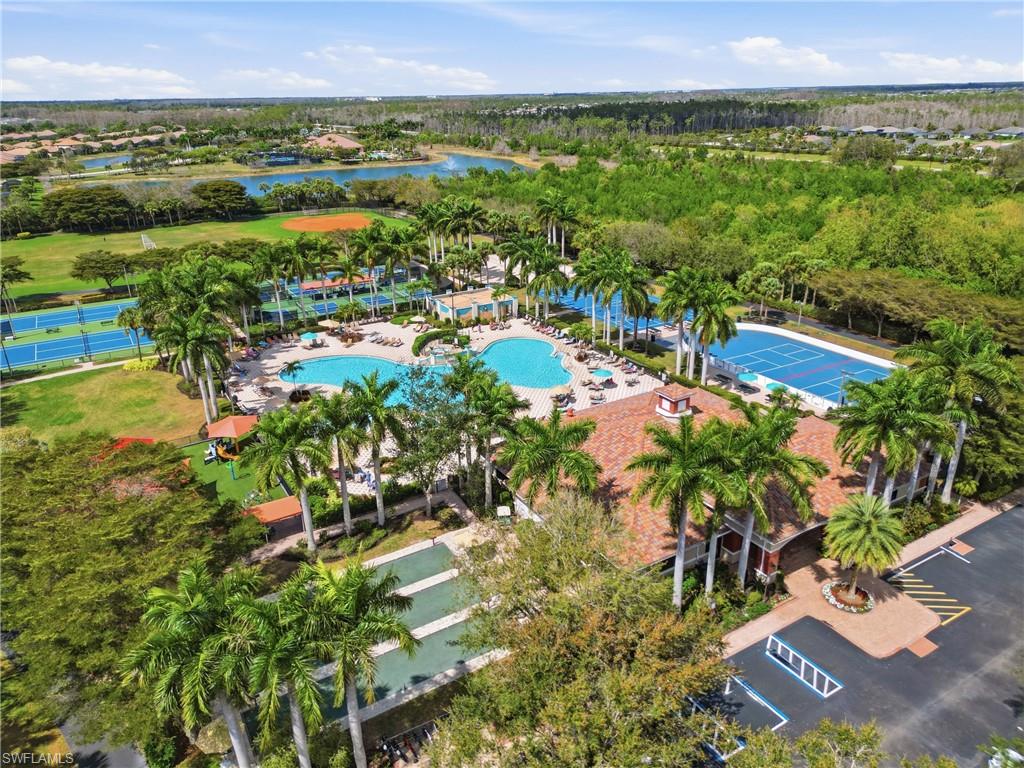 BELLA TERRA - Residential Lease