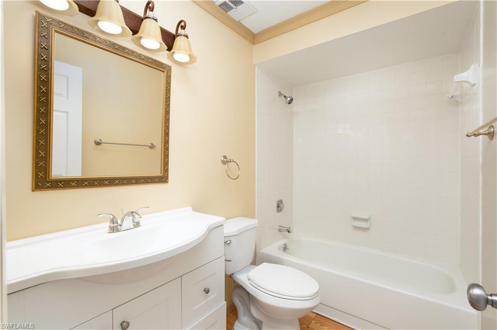 PLAZA COUNTRY BLVD CONDO - Residential