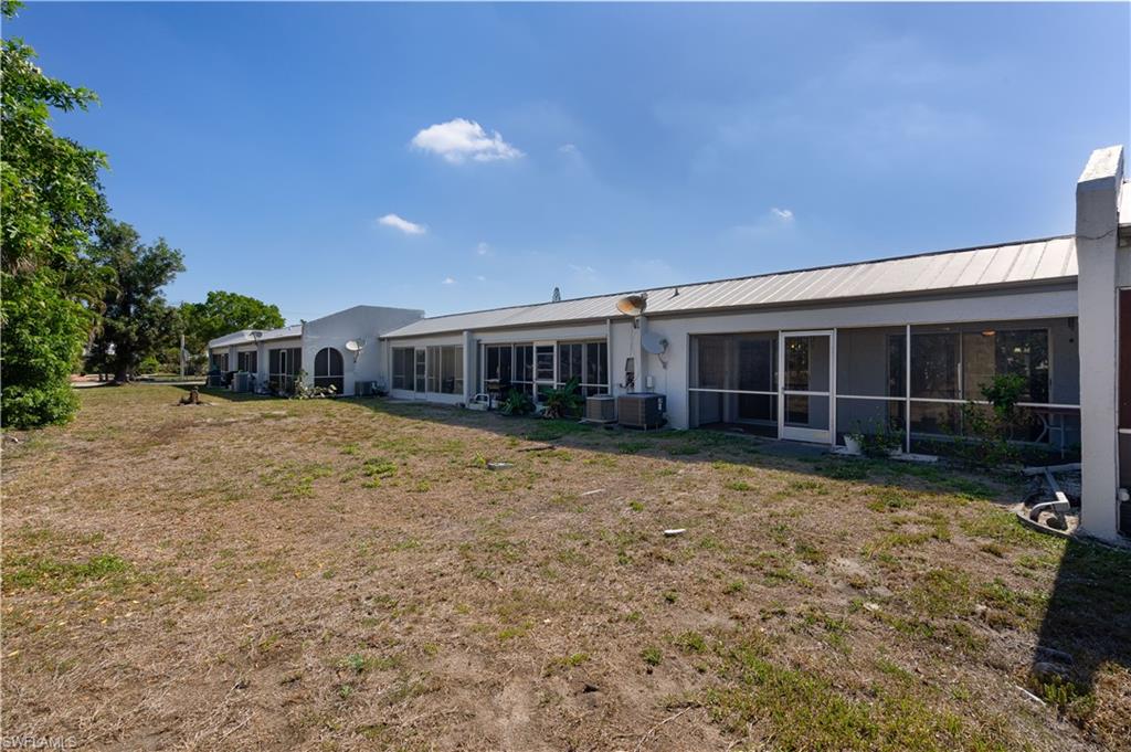 PLAZA COUNTRY BLVD CONDO - Residential