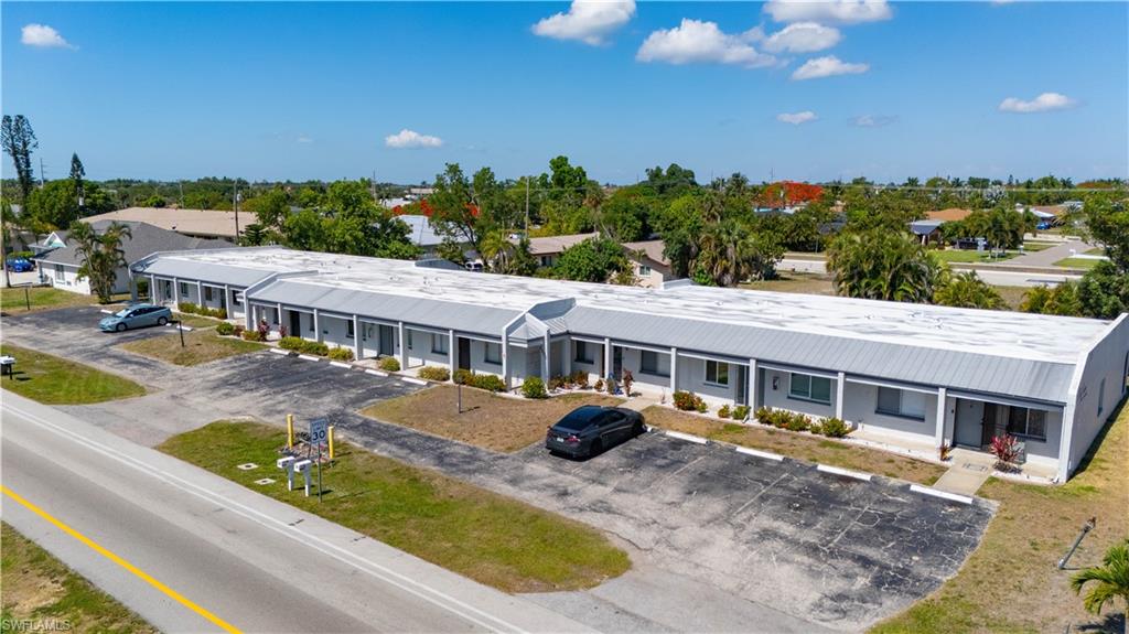 PLAZA COUNTRY BLVD CONDO - Residential