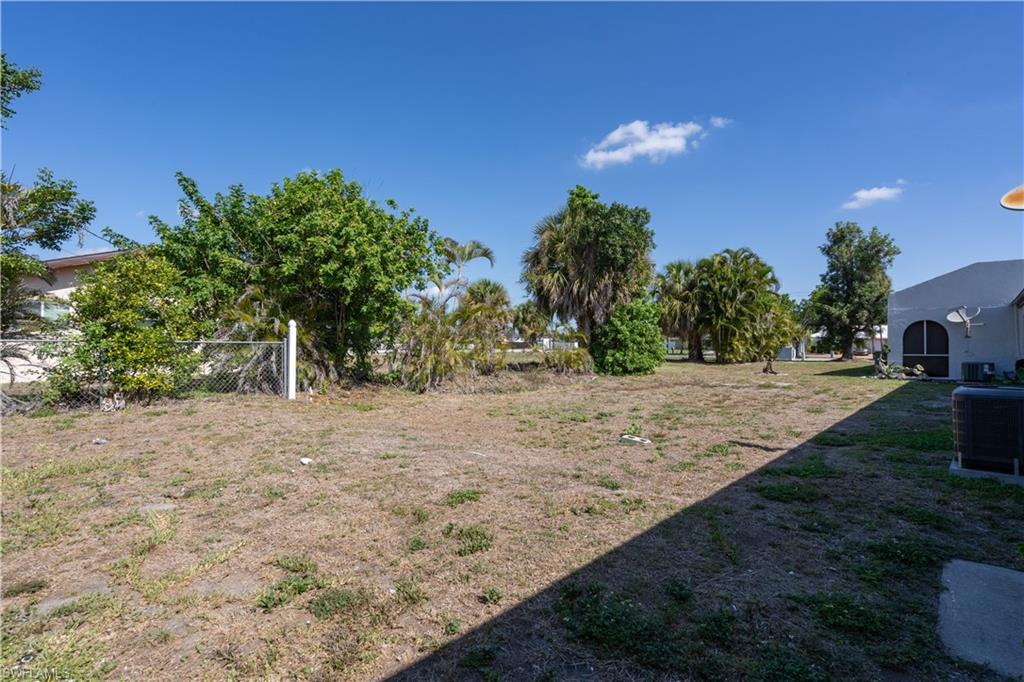 PLAZA COUNTRY BLVD CONDO - Residential