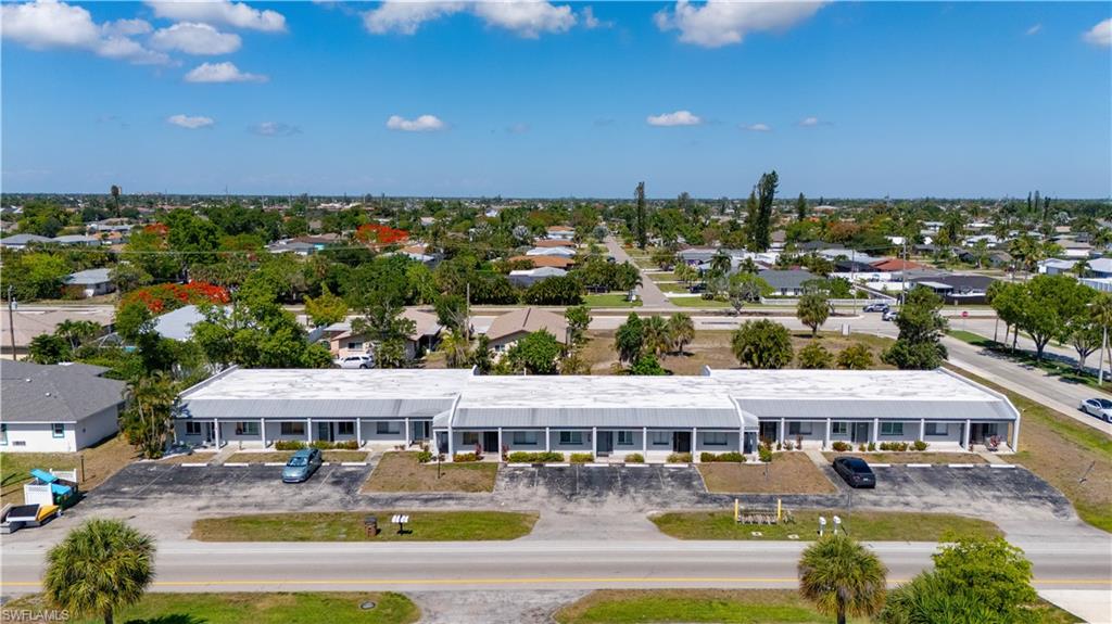 PLAZA COUNTRY BLVD CONDO - Residential